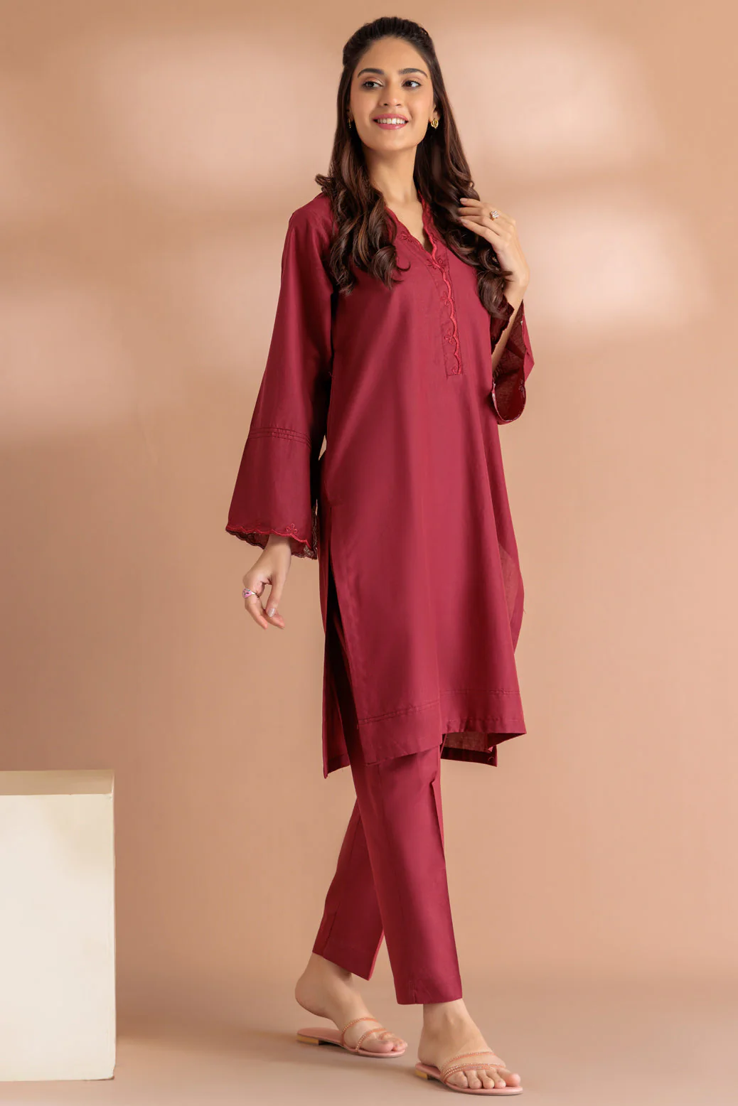 MAROON-CAMBRIC-2 PIECE (SRLS232P21) - Image 4
