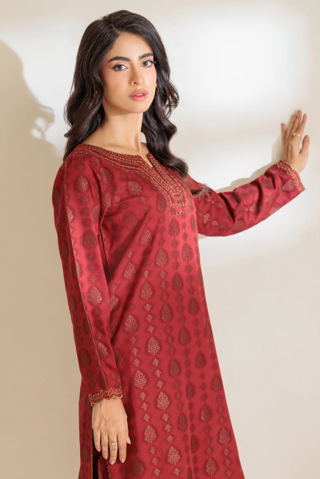 MAROON-JACQUARD-2 PIECE (SS2242P52) - Image 4