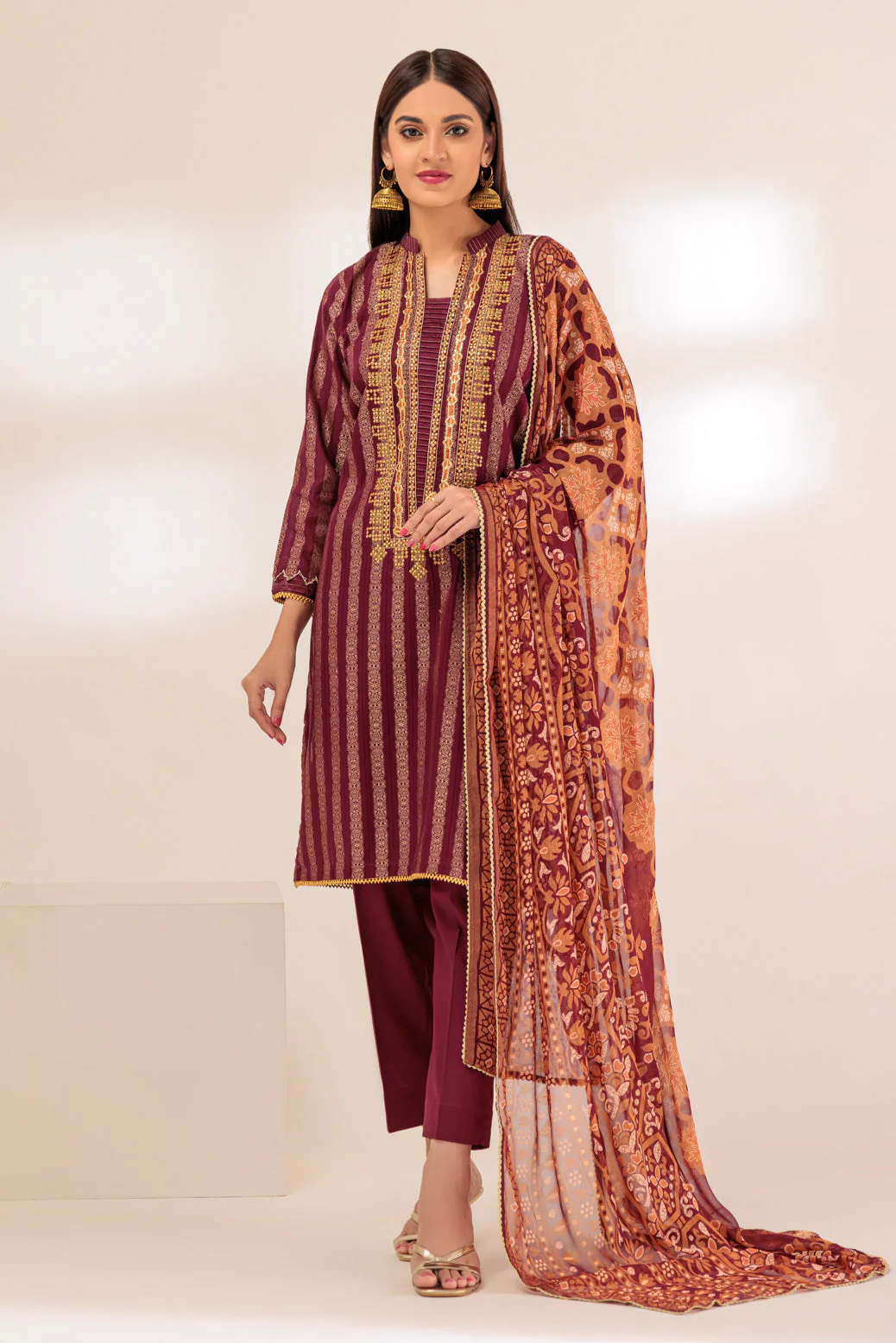 MAROON-JACQUARD-3 PIECE (BSHS233P20) - Image 2