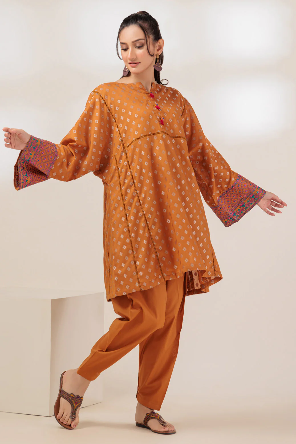 MUSTARD-JACQUARD-2 PIECE (SRLS232P41) - Image 4