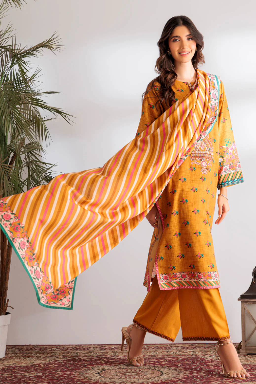 MUSTARD-KHADDAR-3 PIECE (WS6243P10) - Image 3