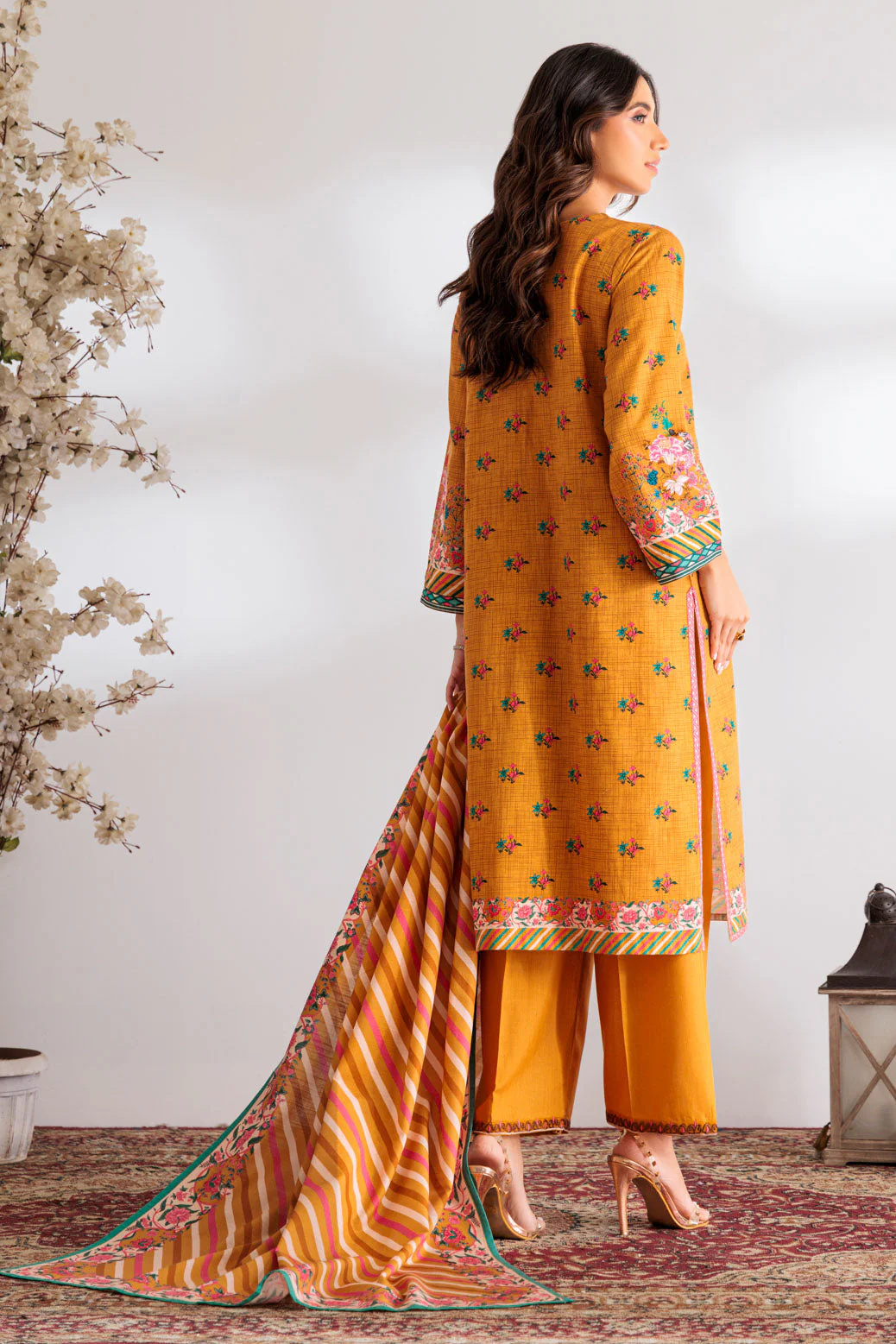 MUSTARD-KHADDAR-3 PIECE (WS6243P10) - Image 5