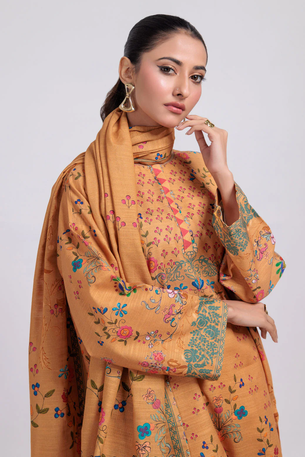MUSTARD-KHADDAR-3 PIECE (WS6243P51) - Image 2