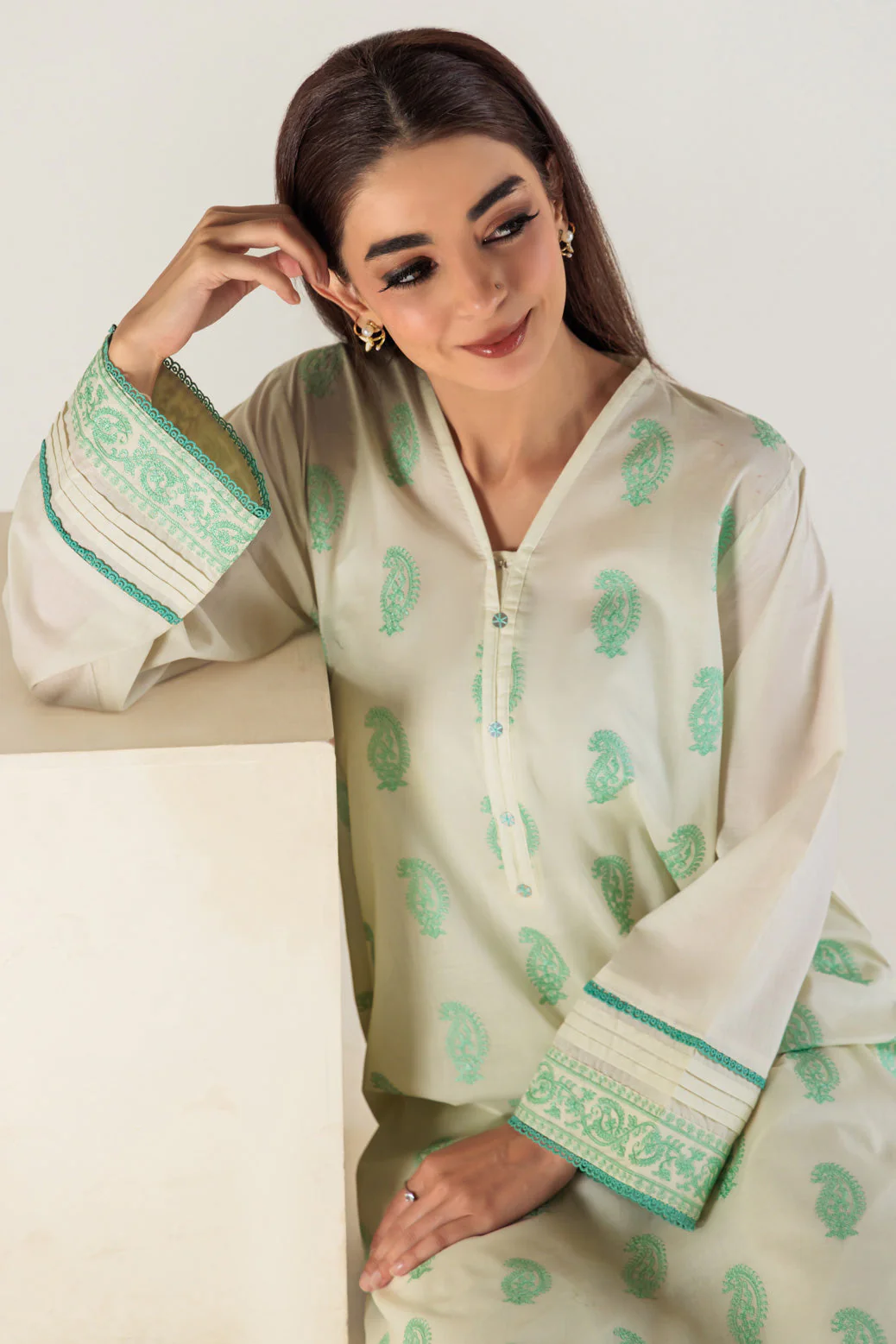 O-WHITE-CAMBRIC-2 PIECE (PWS6232P10) - Image 2