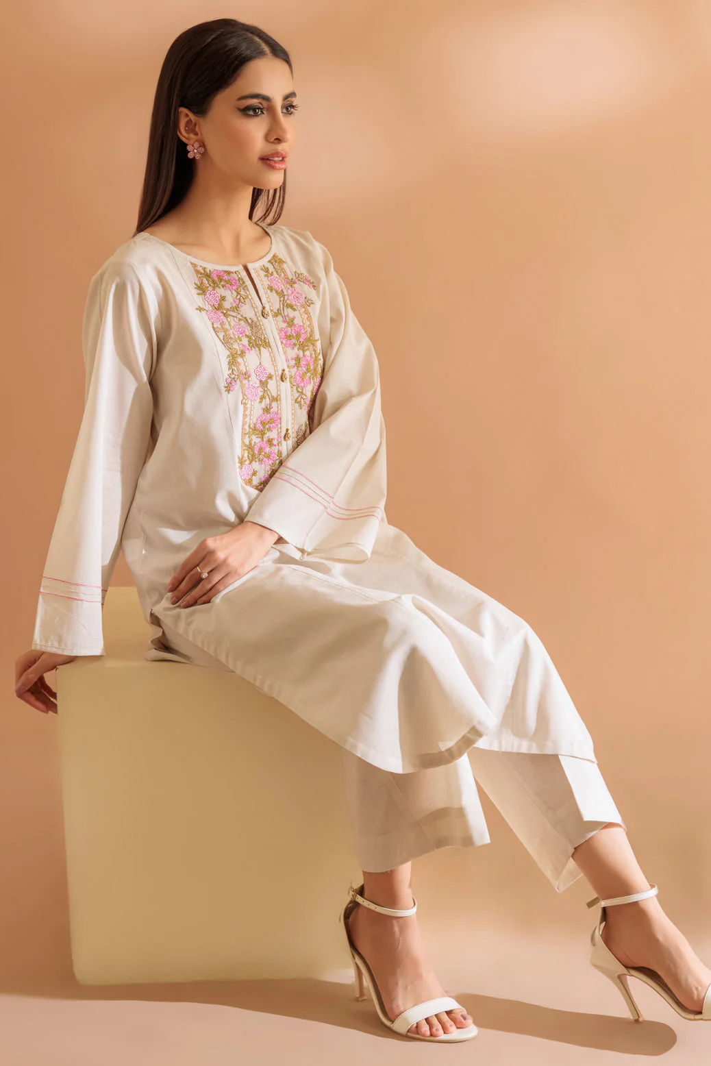 O-WHITE-CAMBRIC-2 PIECE (SS5242P05) - Image 3