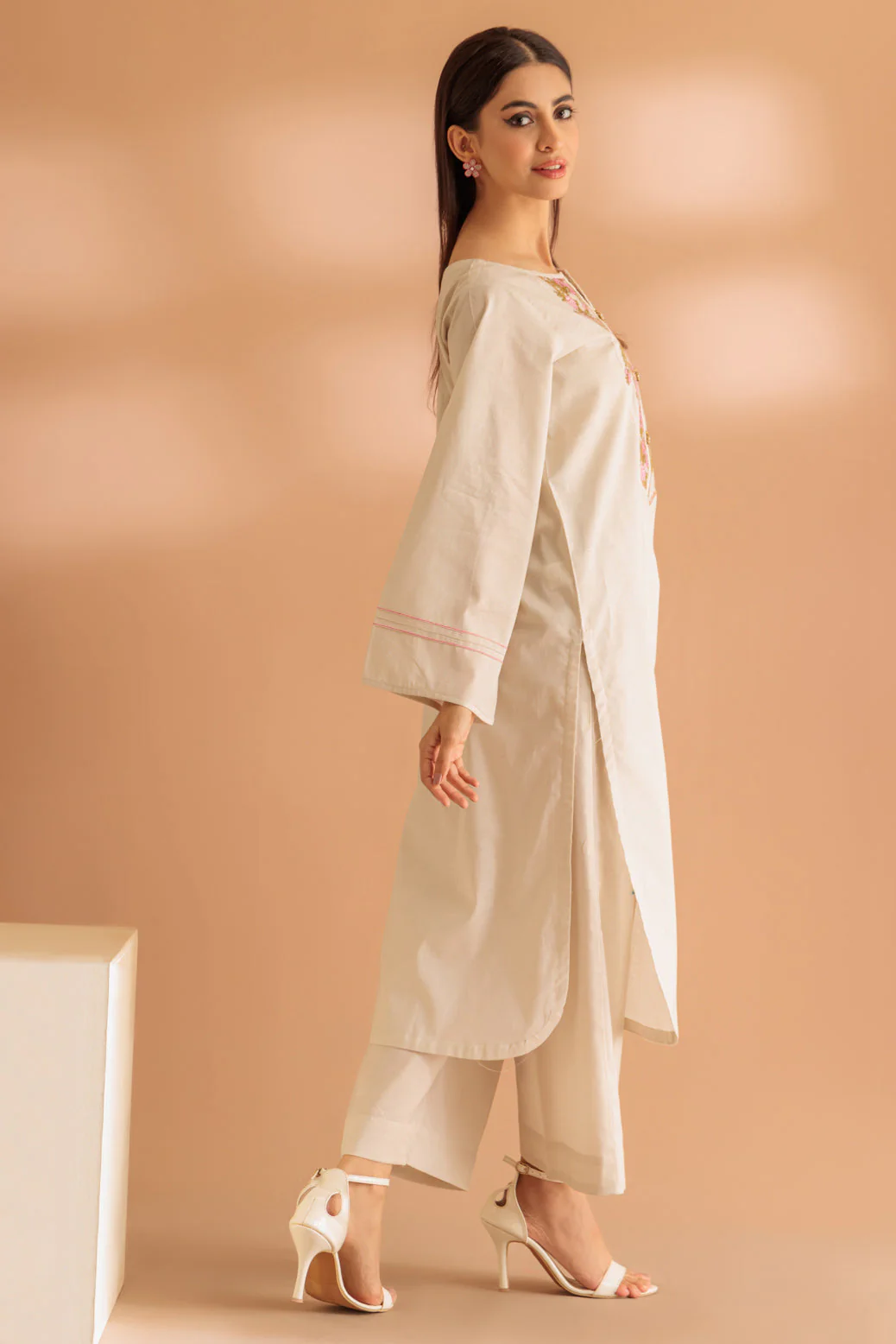 O-WHITE-CAMBRIC-2 PIECE (SS5242P05) - Image 5