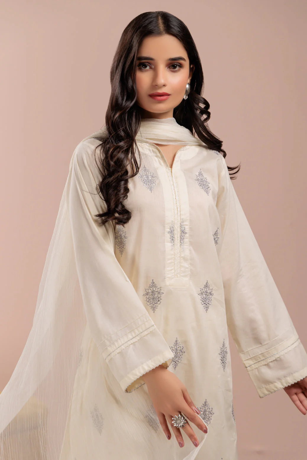 O-WHITE-CAMBRIC-3-PIECE (SHS233P01) - Image 2