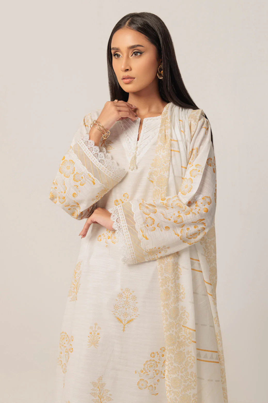 O-WHITE-CAMBRIC-3 PIECE (WS6243P27) - Image 4