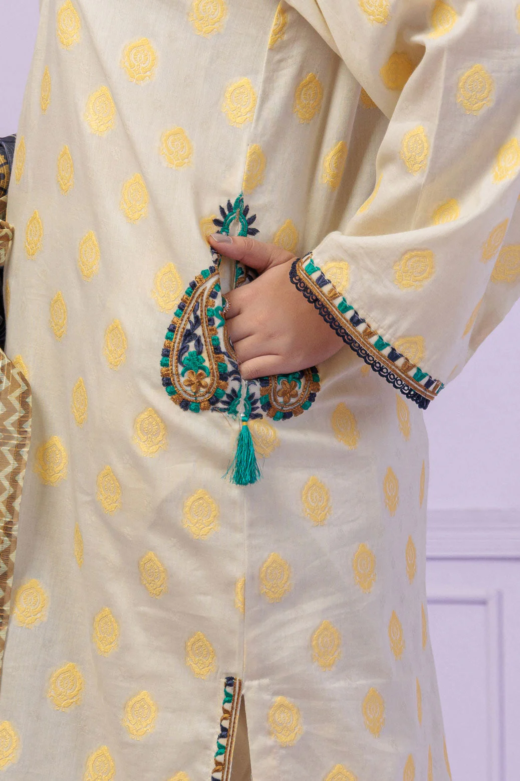 O-WHITE-JACQUARD-3 PIECE (SS6243P15) - Image 5
