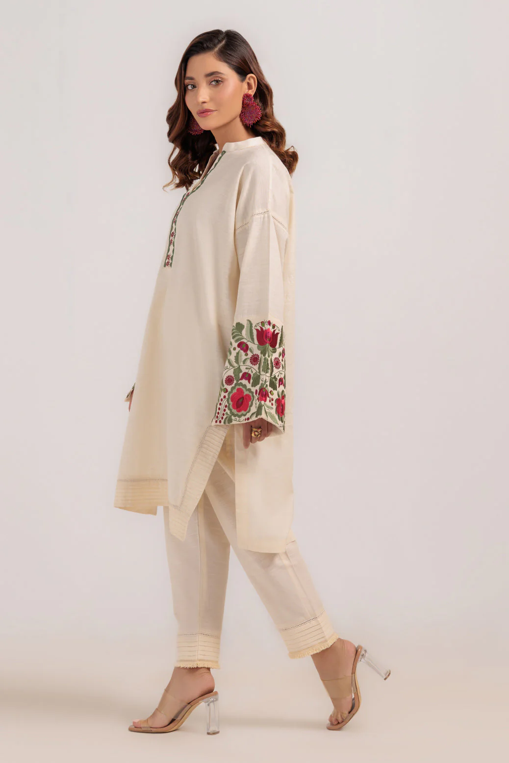 O-WHITE-KHADDAR-2 PIECE (WS7242P05) - Image 2