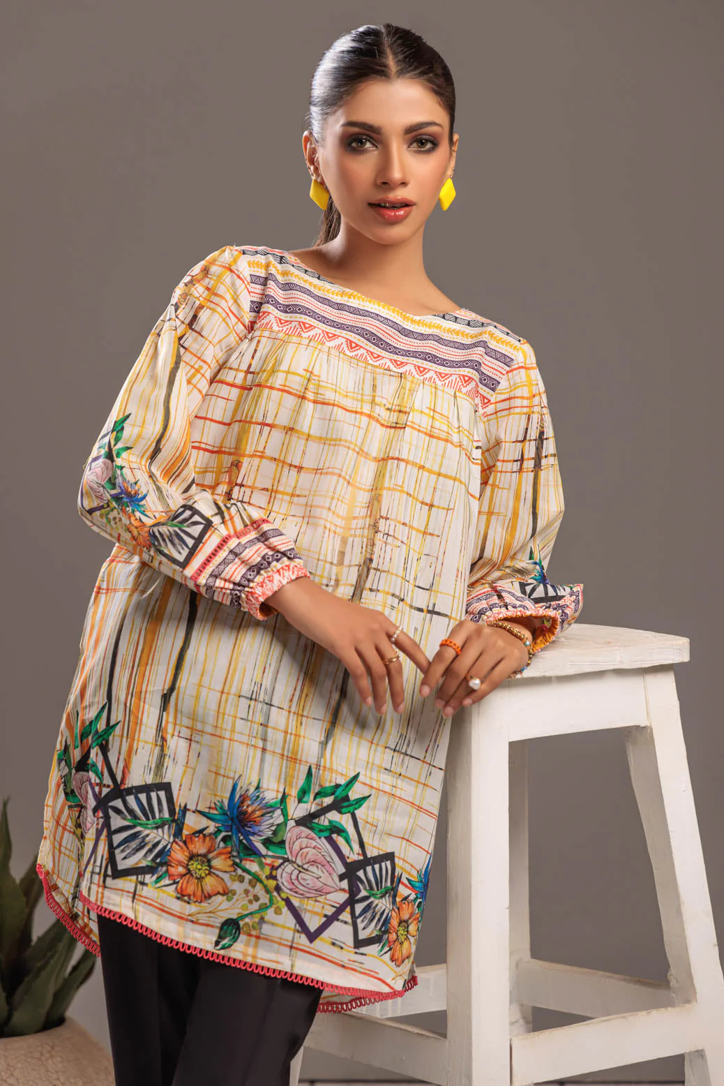 O-WHITE-LAWN-1 PIECE (RAK231P17) - Image 2