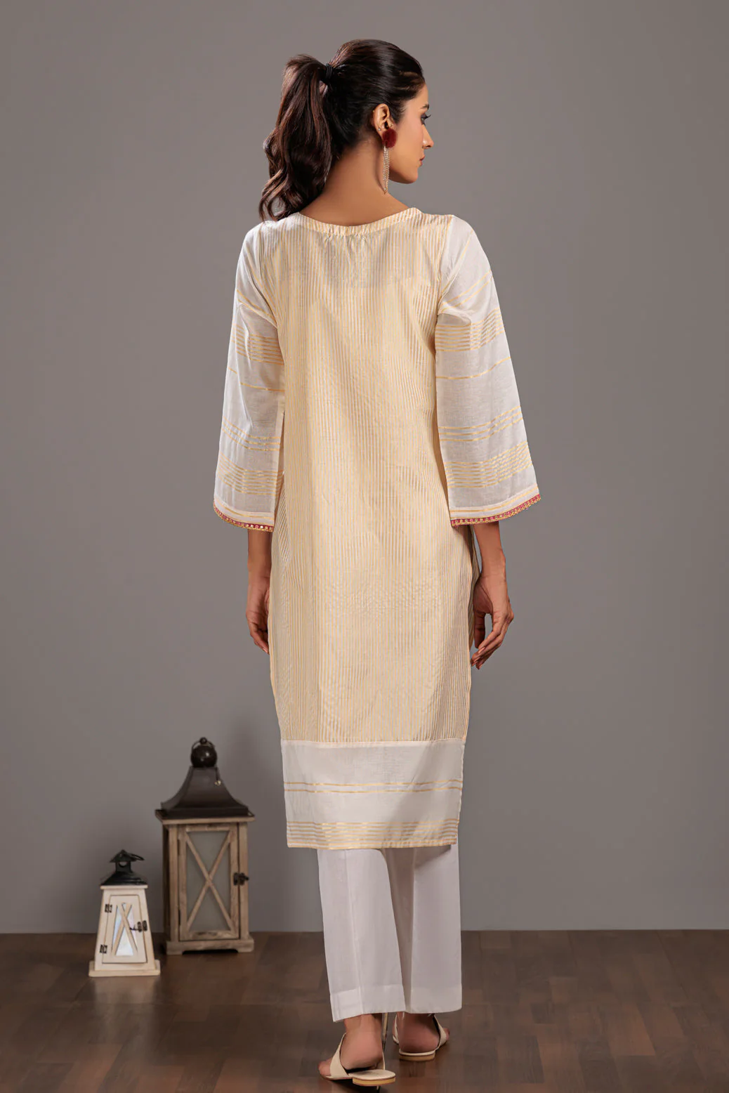 O-WHITE-LAWN-1 PIECE (SSS231P07) - Image 4