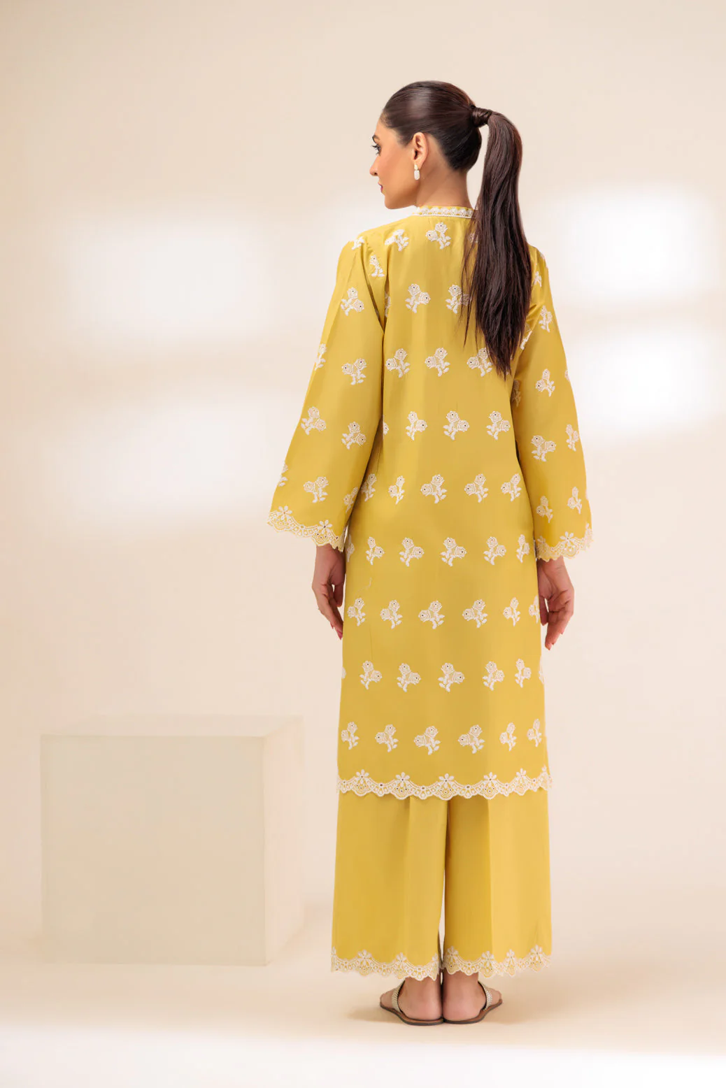P-YELLOW-CAMBRIC-2 PIECE (BSRS232P01) - Image 3