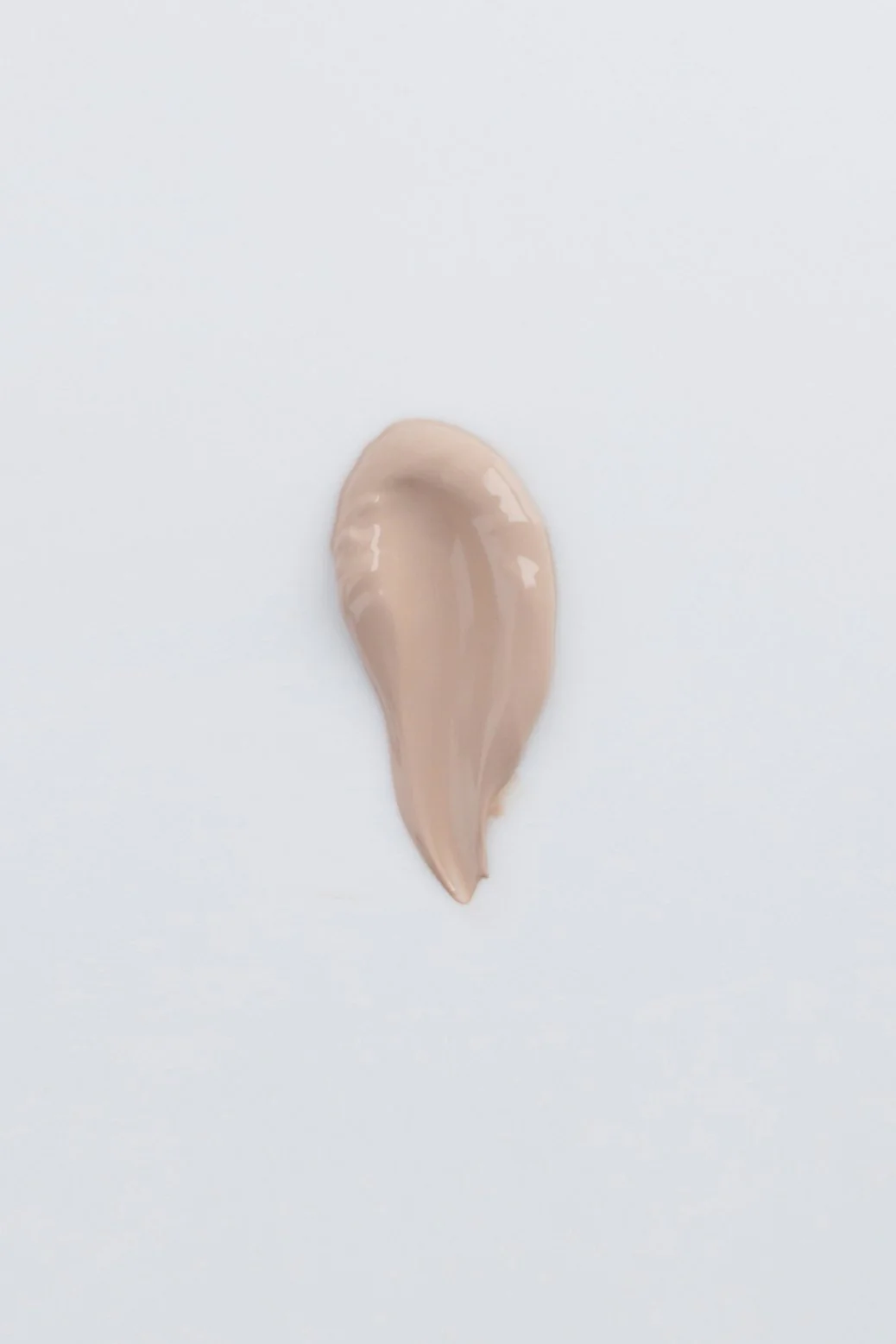 PURE TOUCH TINTED MOISTURIZER (3 SHADES) - Image 3