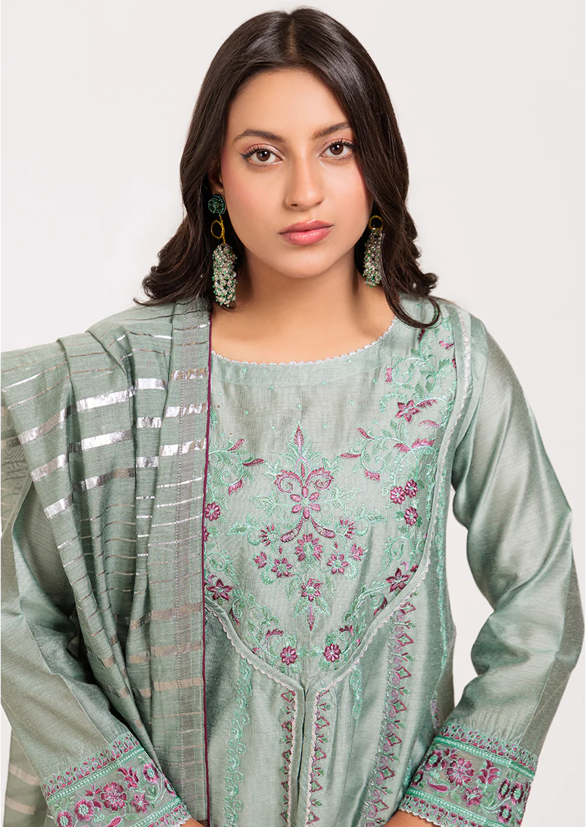 L-Green-Khaddi - 3 Piece (PWS5243P09) - Image 3