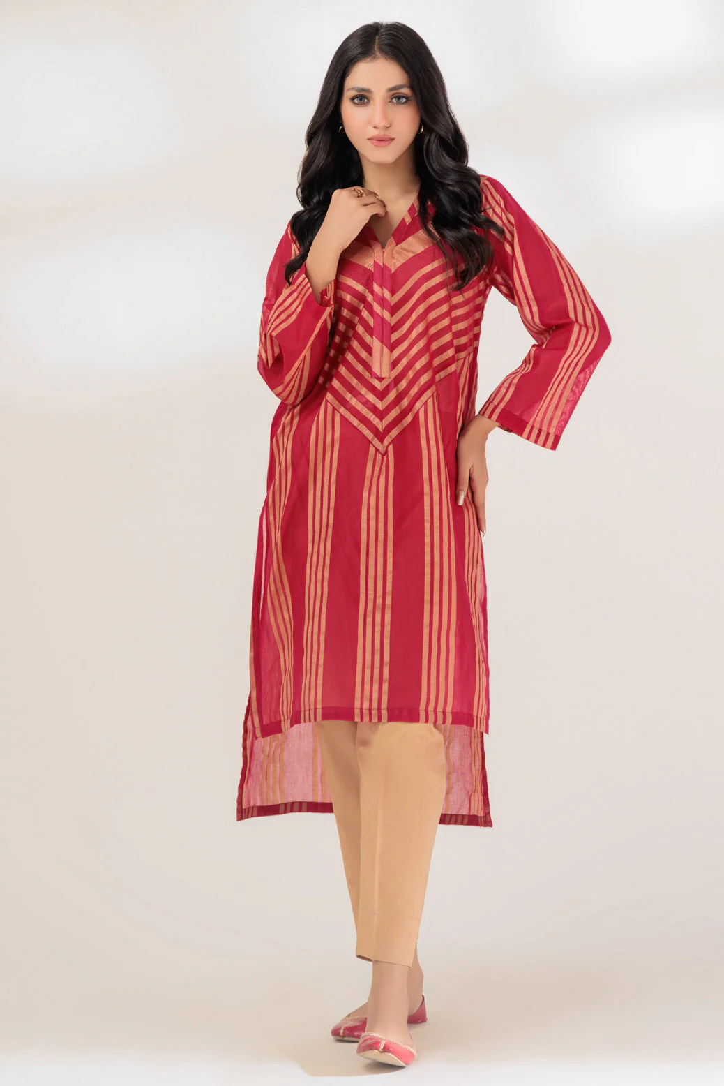 RED-DYED ZARI-1 PIECE (SAS231P10) - Image 2