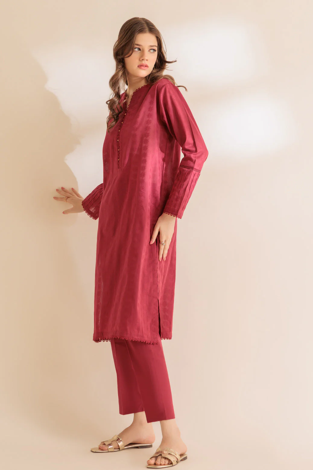 RED-JACQUARD-2 PIECE (SS2242P33) - Image 2
