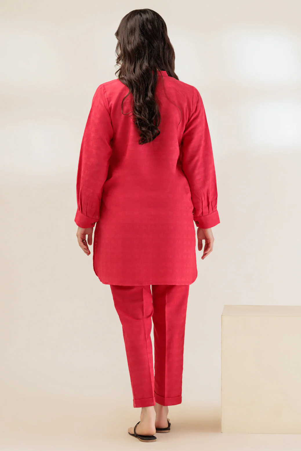 RED-JACQUARD-2 PIECE (WS6232P37) - Image 2