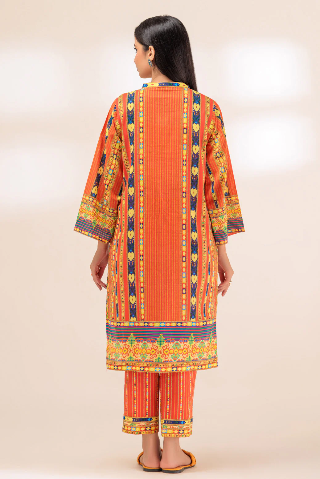 RED-LAWN-2 PIECE (AAK232P05) - Image 3