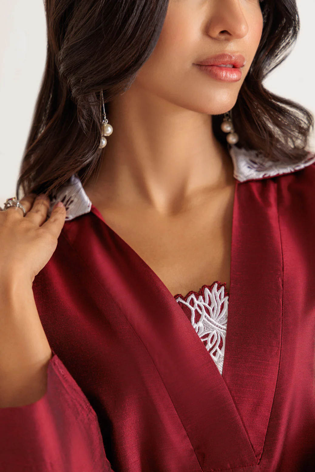 RED-RAW SILK-2 PIECE (BS7242P12) - Image 2
