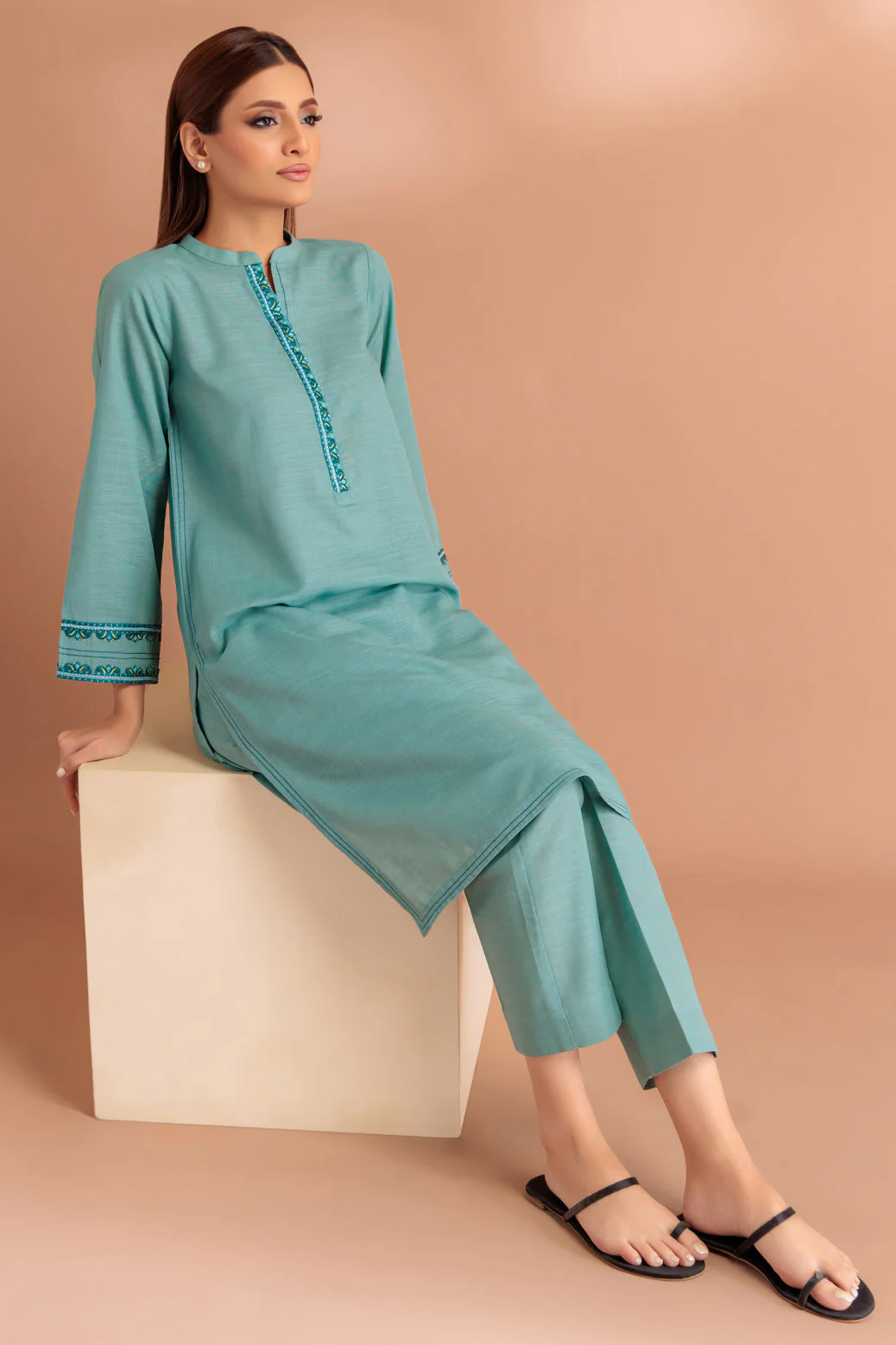 S-GREEN-KHADDAR-2 PIECE (WS6232P60) - Image 3