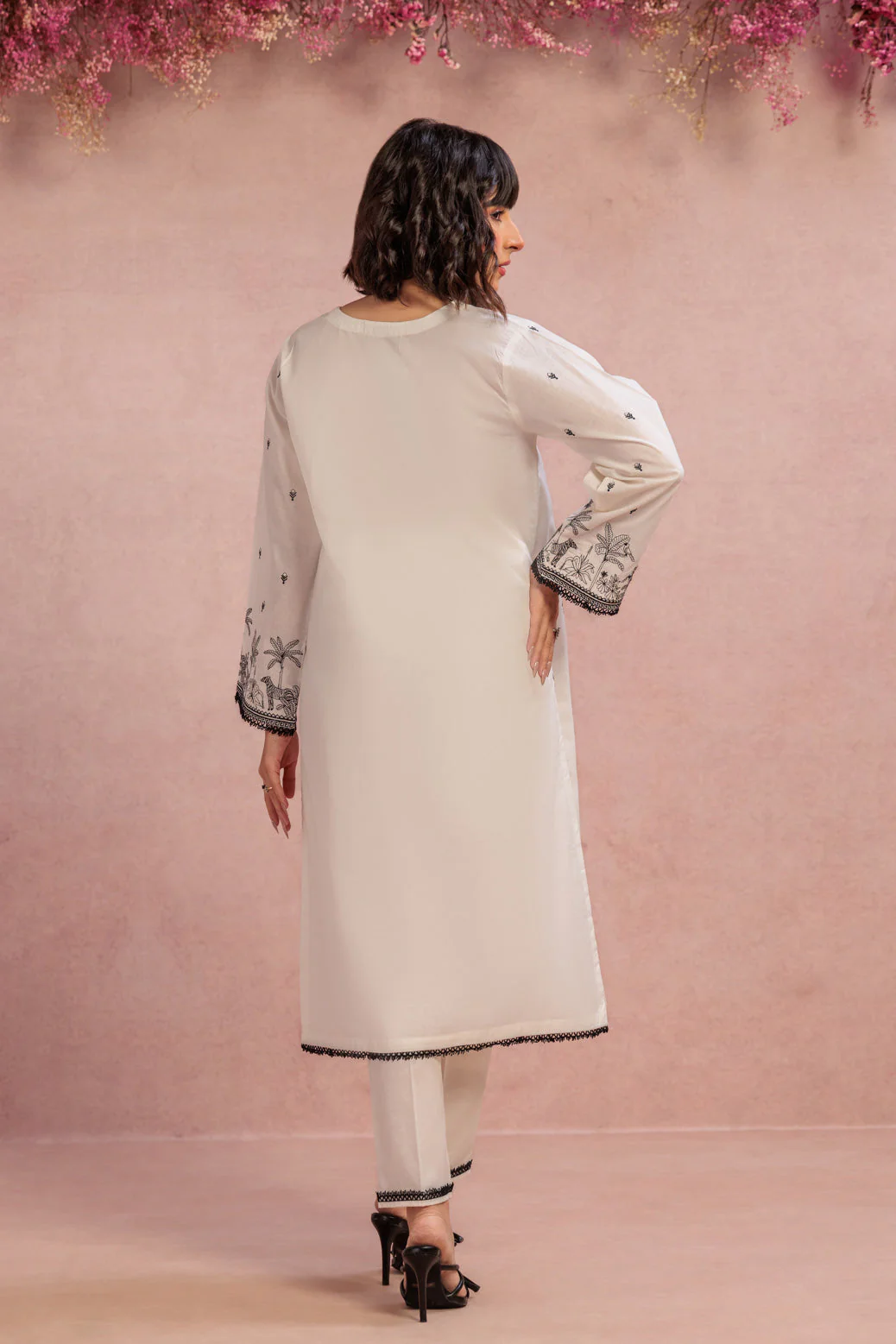 WHITE-CAMBRIC-2 PIECE (BS6242P07) - Image 5