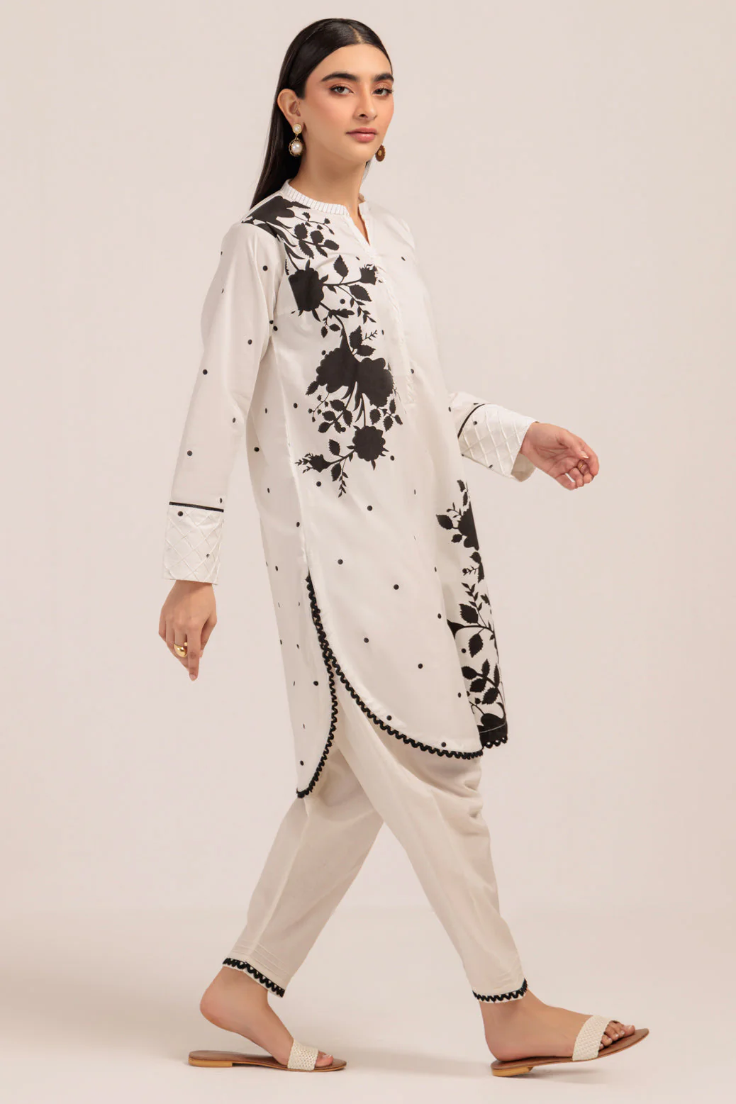 WHITE-CAMBRIC-2 PIECE (SS7242P01) - Image 3