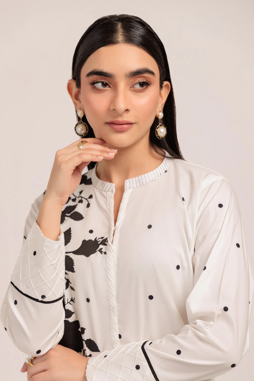 WHITE-CAMBRIC-2 PIECE (SS7242P01) - Image 4