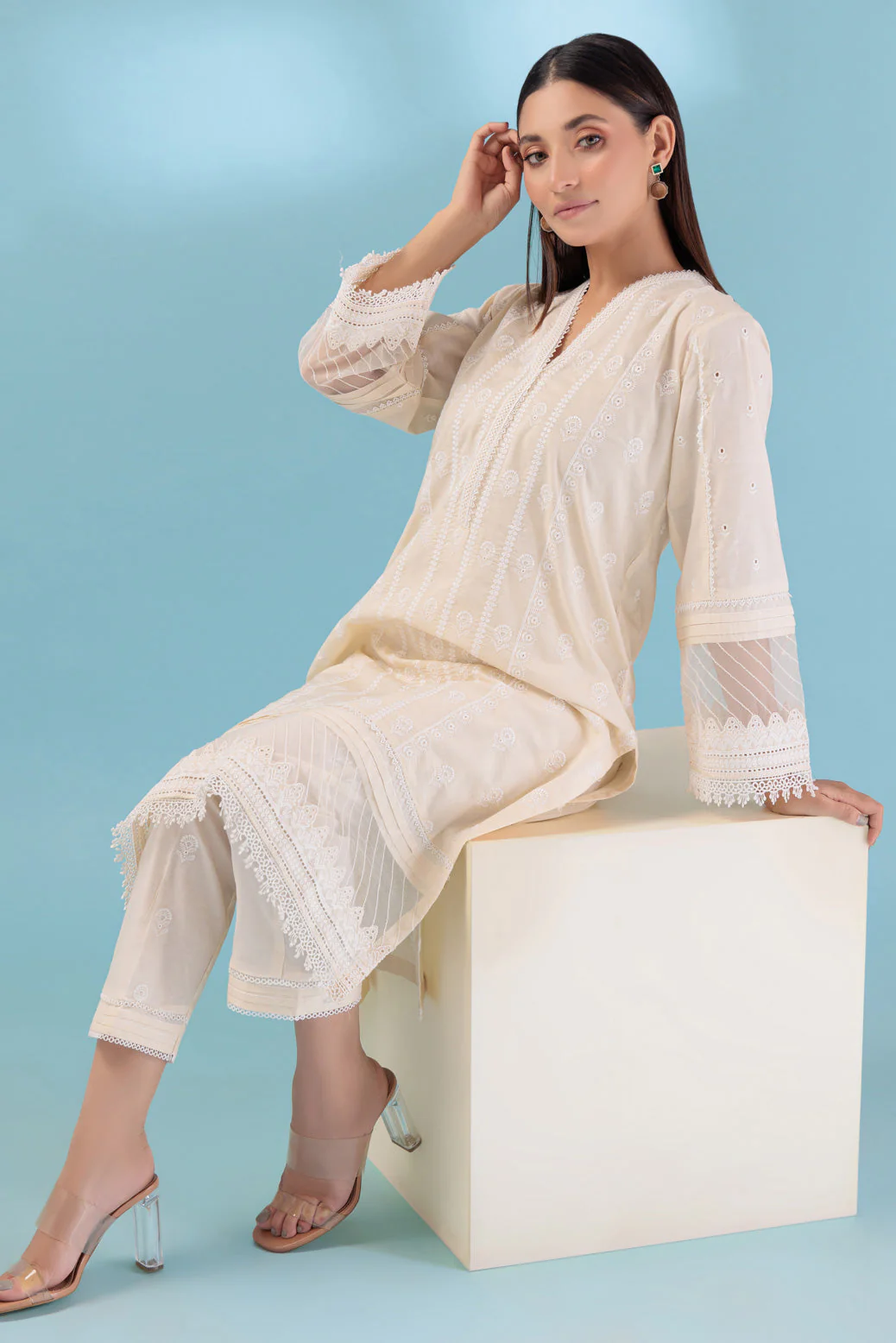 WHITE-CAMBRIC-2 PIECE (SSS232P24) - Image 2