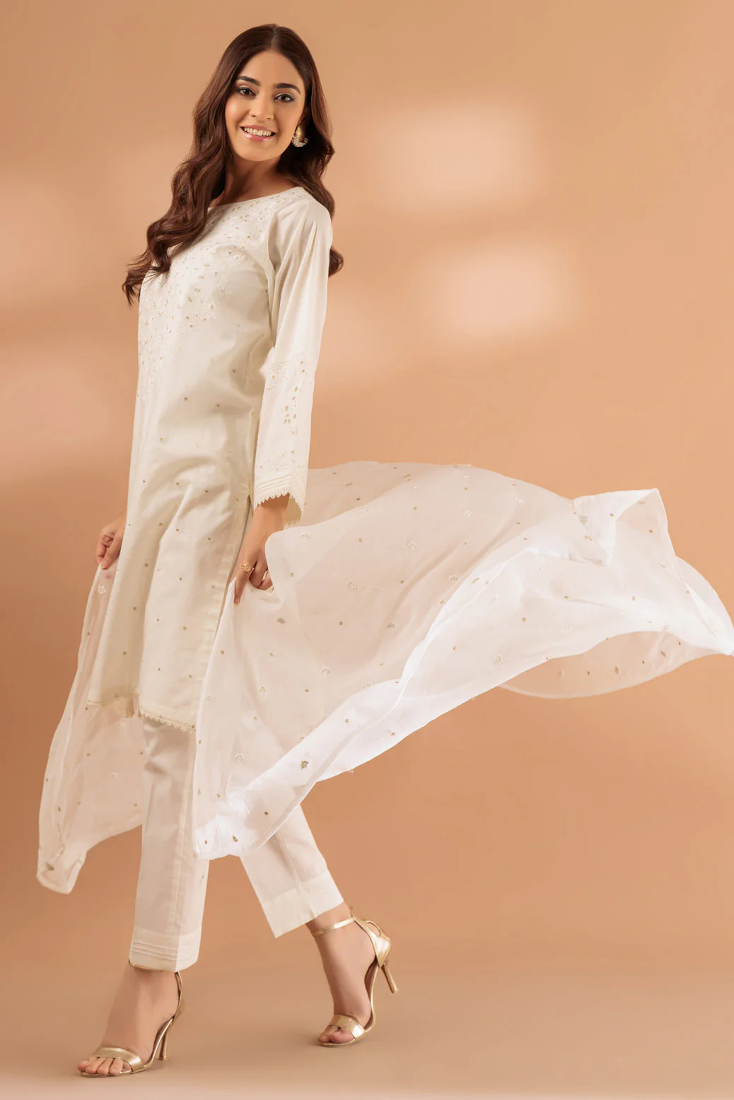 WHITE-CAMBRIC-3 PIECE (SS5243P02) - Image 2