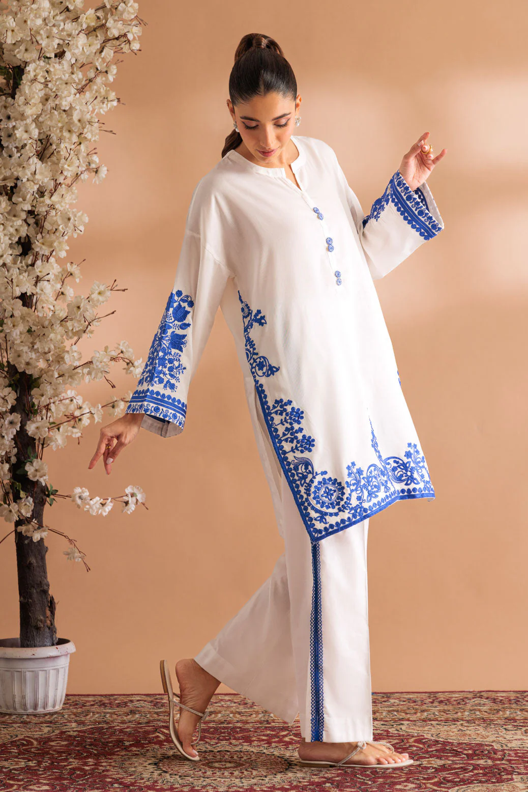 WHITE-LAWN-2 PIECE (BS7242P21) - Image 4