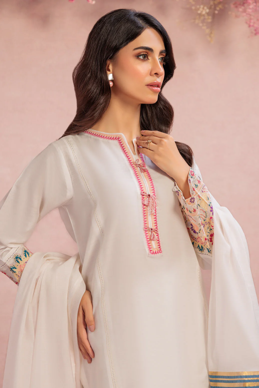 WHITE-RAW SILK-3 PIECE (BPS2243P01) - Image 4