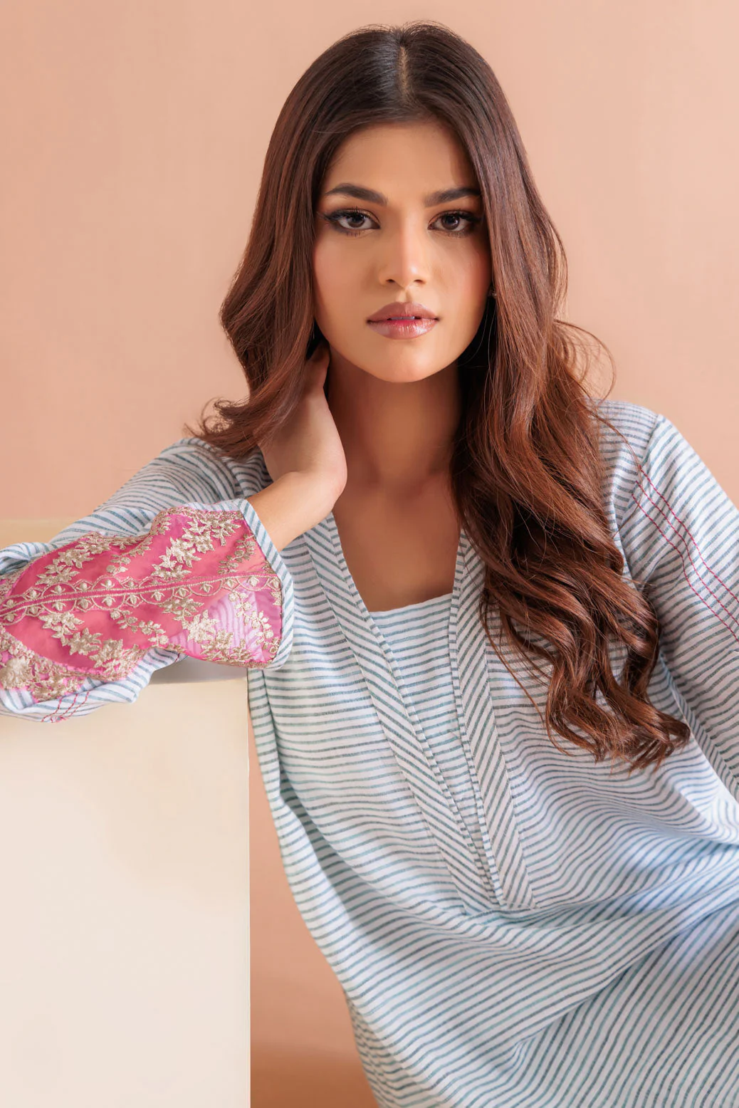 WHITE-VISCOSE-2 PIECE (PWS6232P38) - Image 2