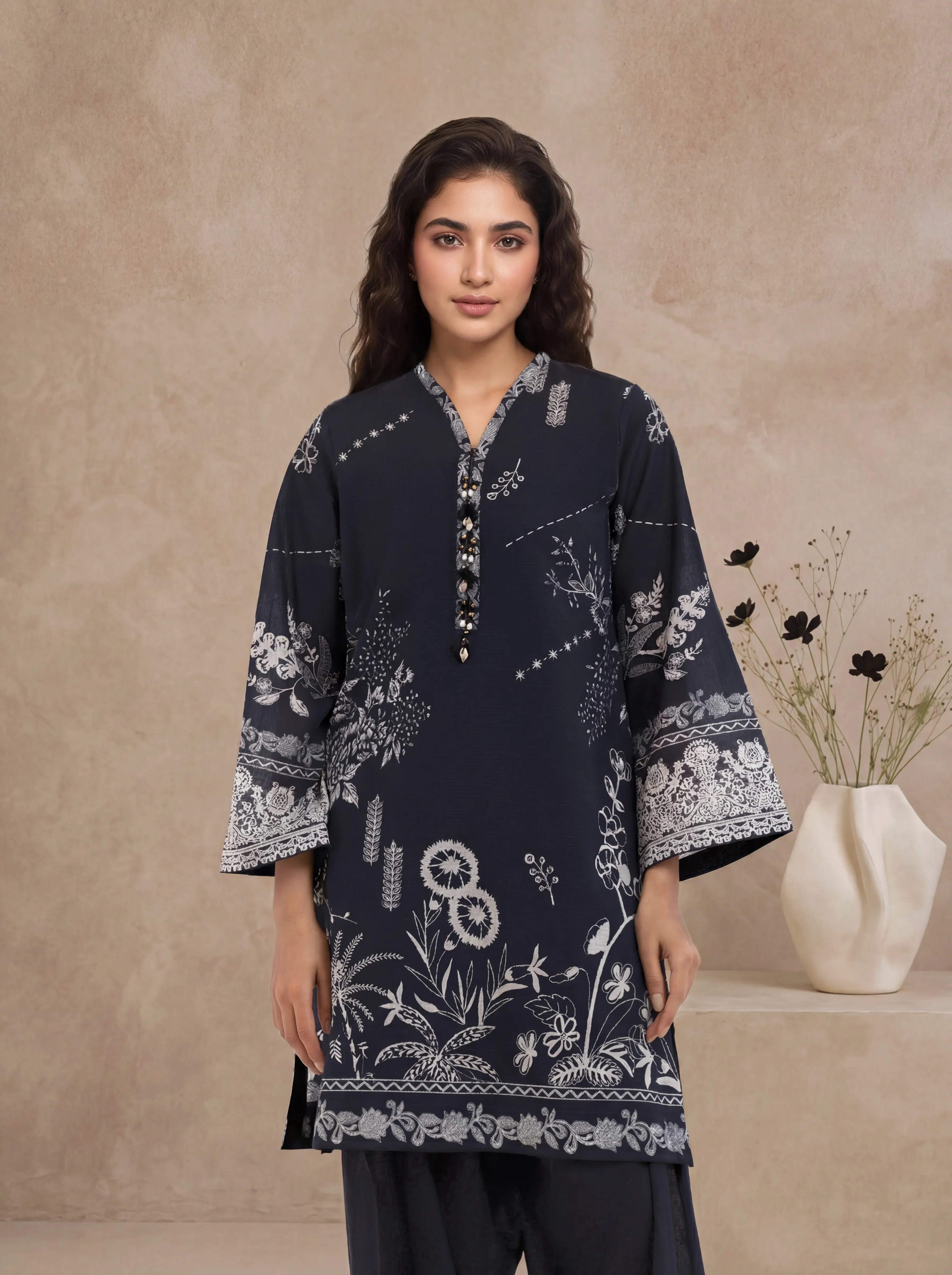 Black-Slub-Lawn-2 Piece (WP2PPBS26B1F5) - Image 2