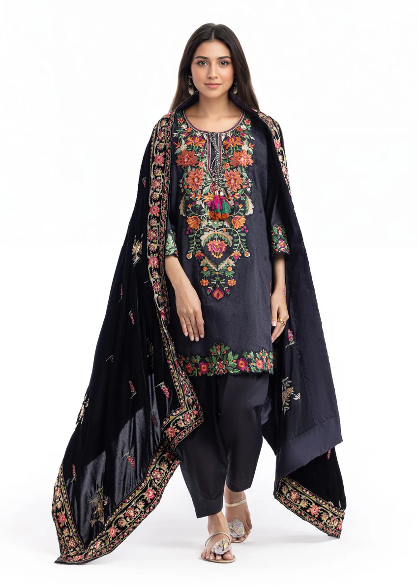 Embroidered Velvet Shawl (WPSHWBS26F2) - Image 6