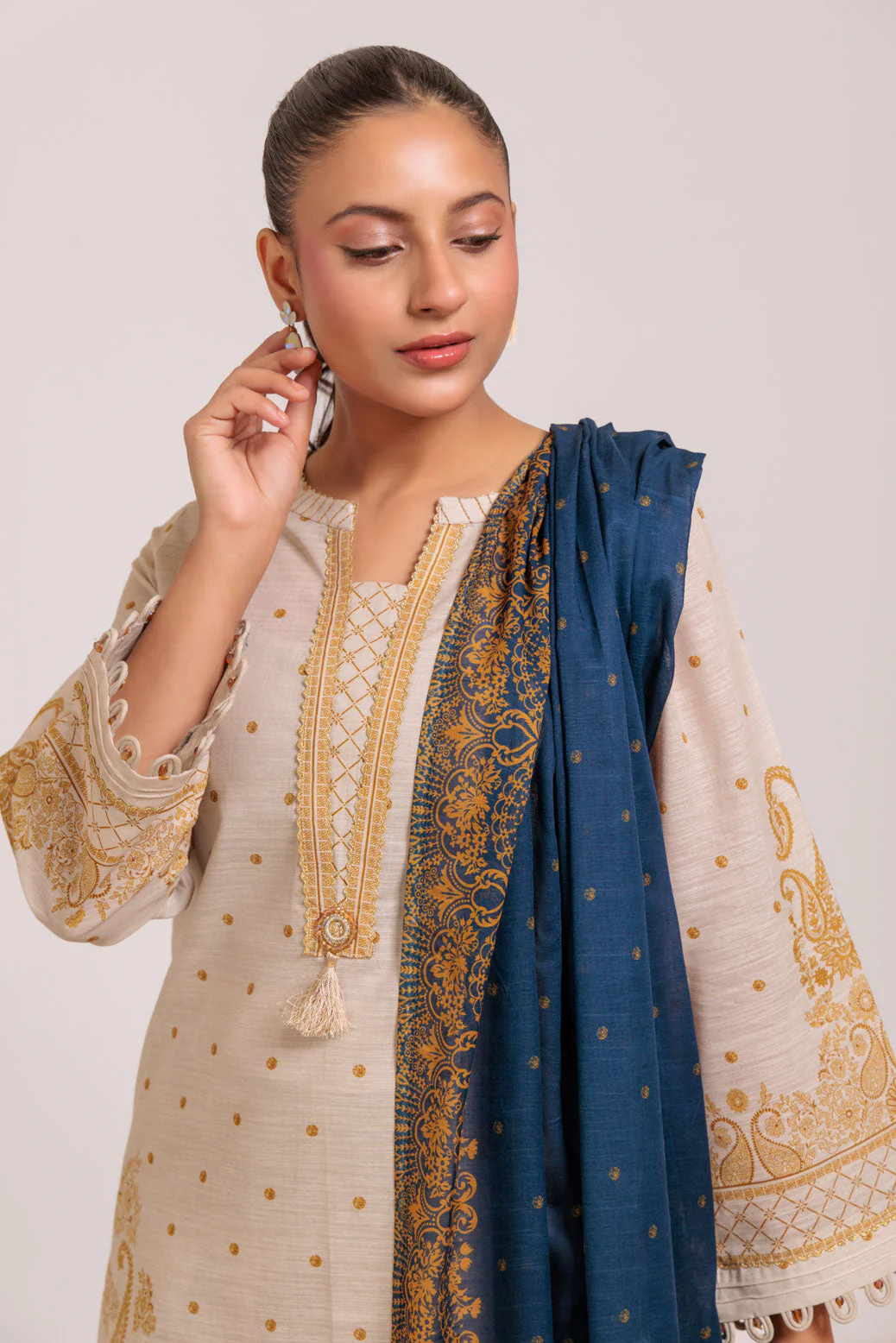 BEIGE-CAMBRIC-3 PIECE (WS6243P36) - Image 3