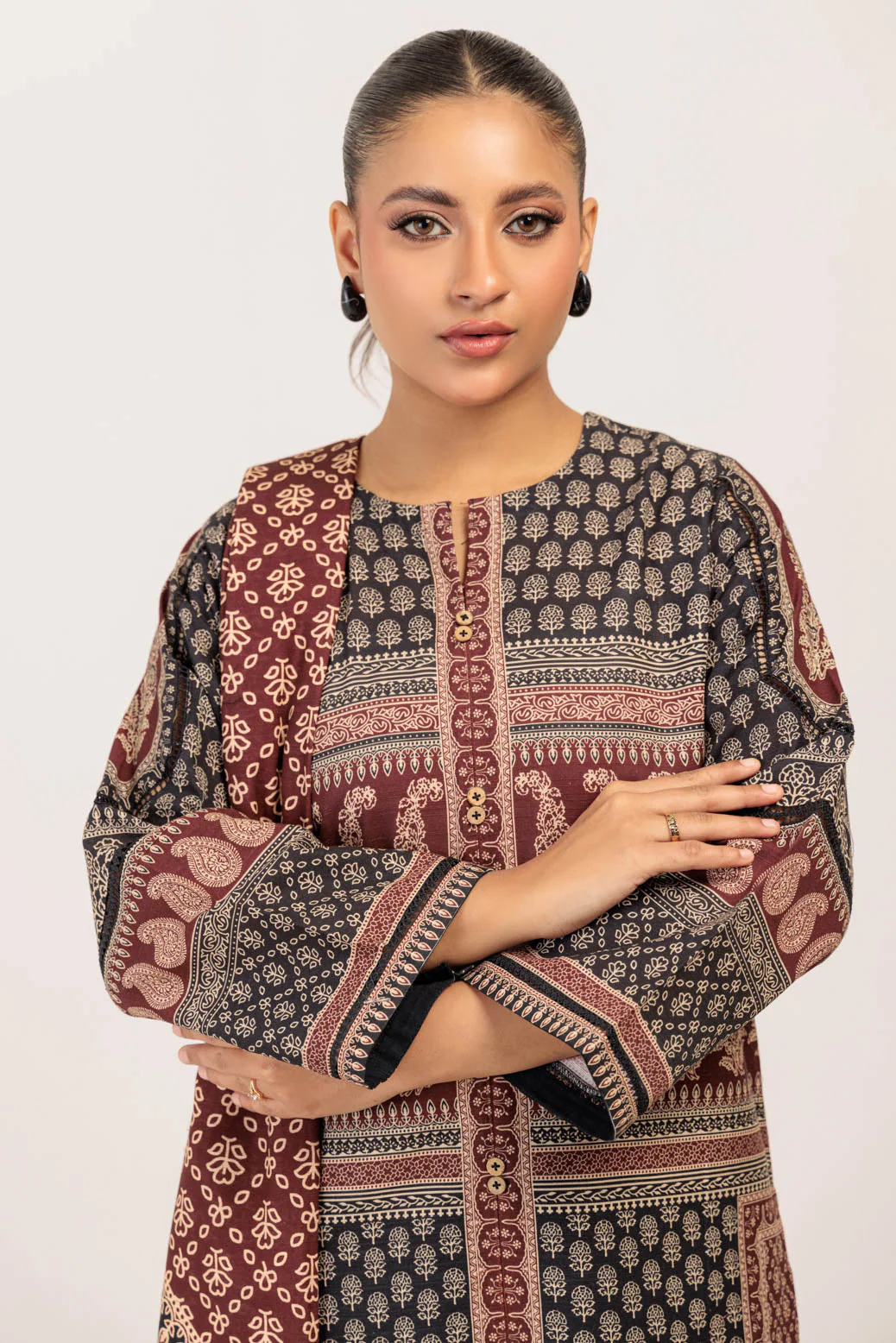 BLACK-KHADDAR-3 PIECE (WS6243P48) - Image 2