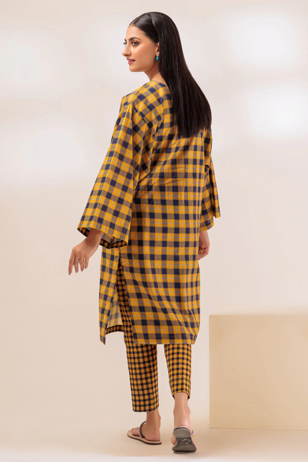 YELLOW-CAMBRIC-2 PIECE (WS2232P01) - Image 4