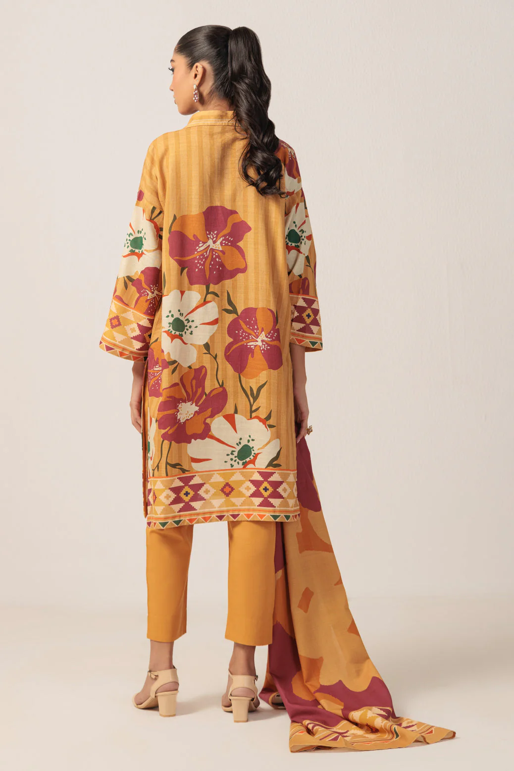 YELLOW-KHADDAR-3 PIECE (WS2243P43) - Image 3