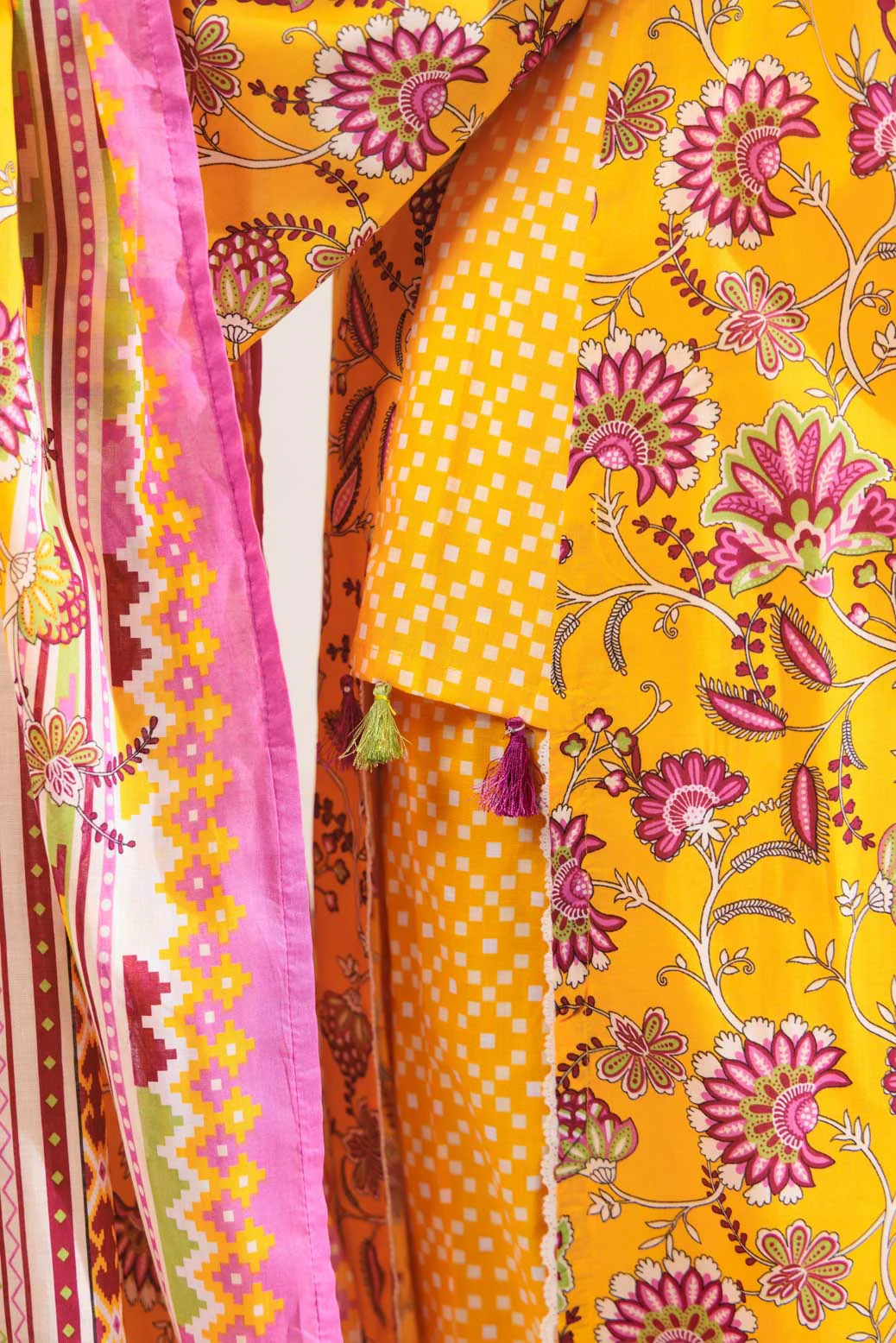 YELLOW-LAWN-3 PIECE (SSS233P71) - Image 5